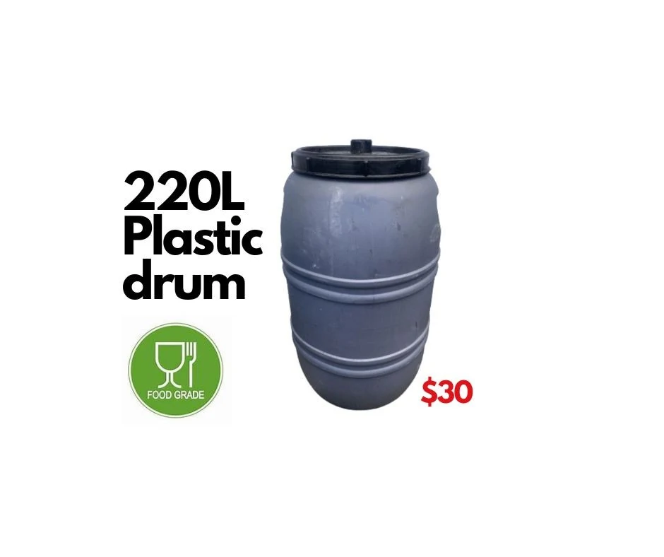 220L plastic barrels, food grade. Suitable for industrial manufacturing use, garden, farm or home storage of bulky items.
